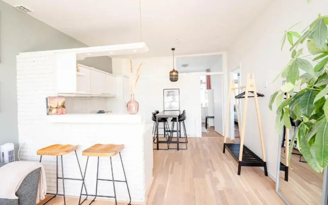 Amsterdam Beach Apartment 1, Private Garden