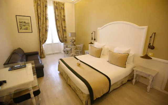 Hotel Royal Bon Repos