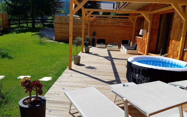 Housemuhlbach Wellness Private Spa Sappada