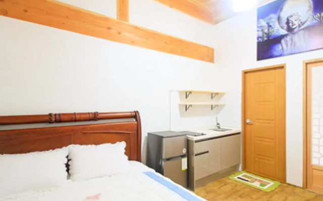 Suncheon Moonlight Love Hanok Pension