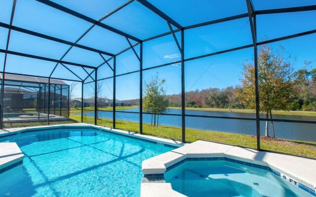 Calistoga Avenue Villa Sonoma 1