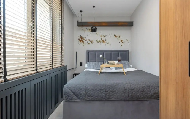 Gdynia Downtown Apartment by Renters