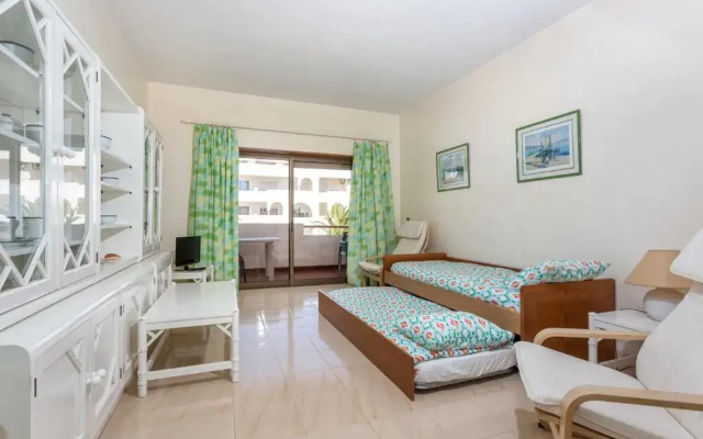 Andorinha 2 bedroom apart-close to the sea-Algarve