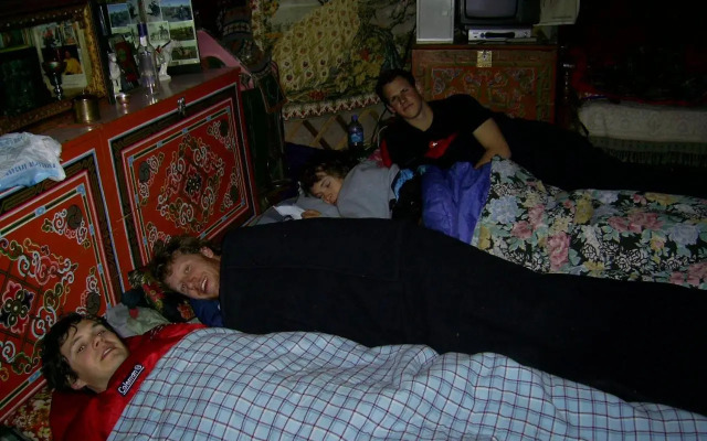 Golden Gobi Guesthouse & Tour