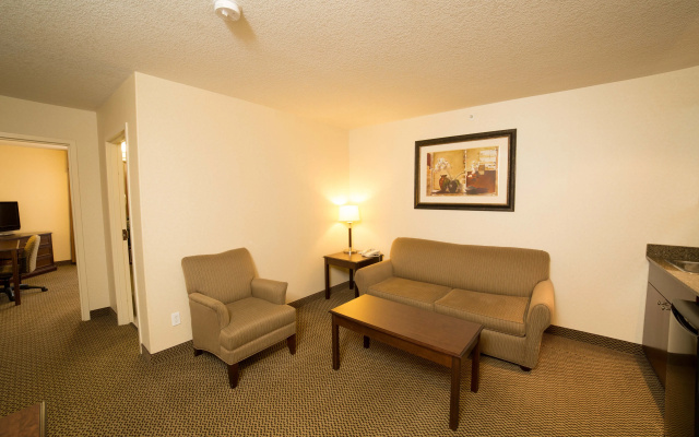 Holiday Inn Express & Suites Slave Lake by IHG