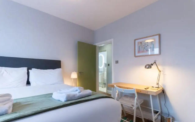 Old Town Trinity Apt No 3 By Adliv