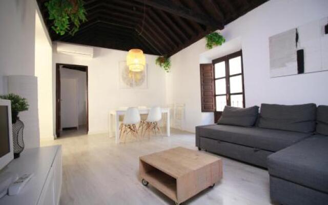 Zahira Suites
