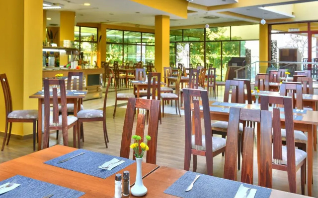 Arabella Beach Hotel