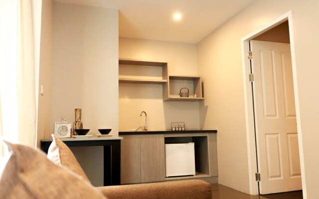 RoomQuest Sukhumvit 107