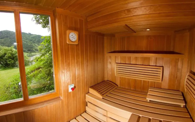 Ferienhof Obergasser & Pension Bergblick
