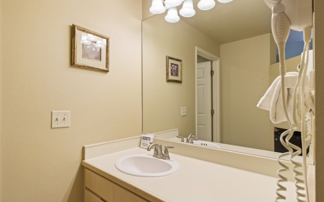 River Ridge 429b 1 Bedroom Studio
