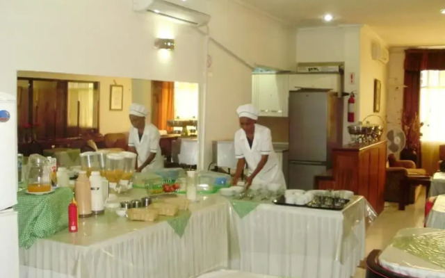 Hotel Royal