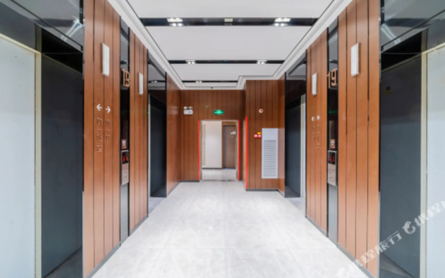 Yunji apartment (Xindu Huidian, Daxin Xindu, Shunde Golden Phoenix Plaza)