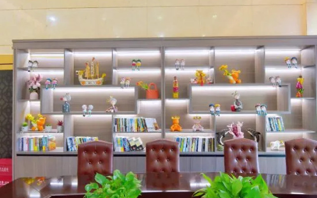 Cangnan Wenju Garden Hotel