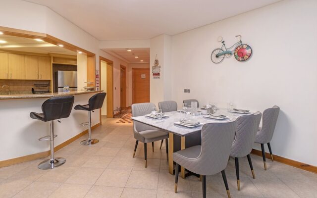 SuperHost - Large Familiar 3BR Apartment in Palm Jumeirah
