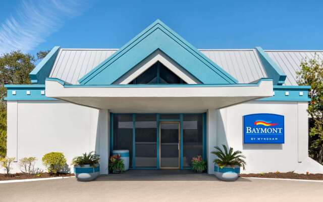 Baymont by Wyndham Daytona Beach/Intl Speedway