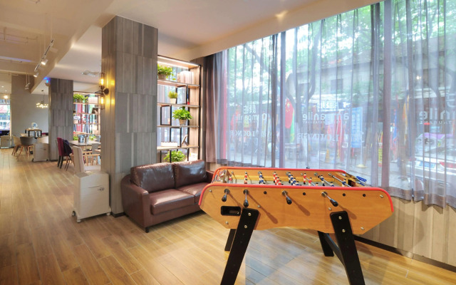 Отель Campanile Xi'an Bell Tower