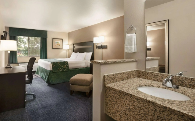Travelodge by Wyndham Brunswick near Frederick