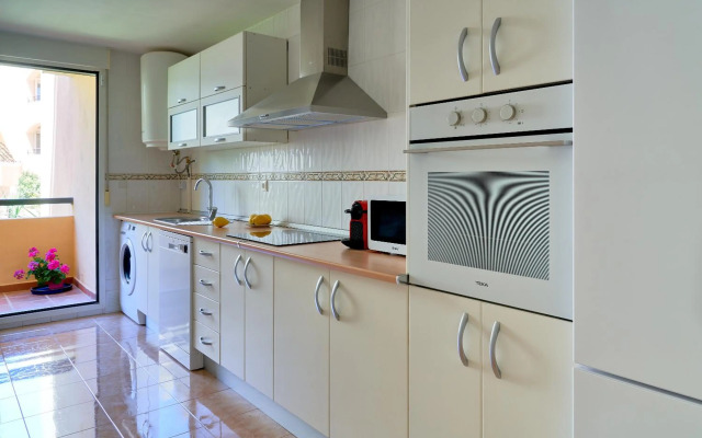 Beach & Golf Design Apartment Marbella