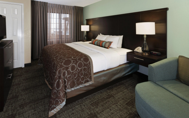 Staybridge Suites South Springfield by IHG
