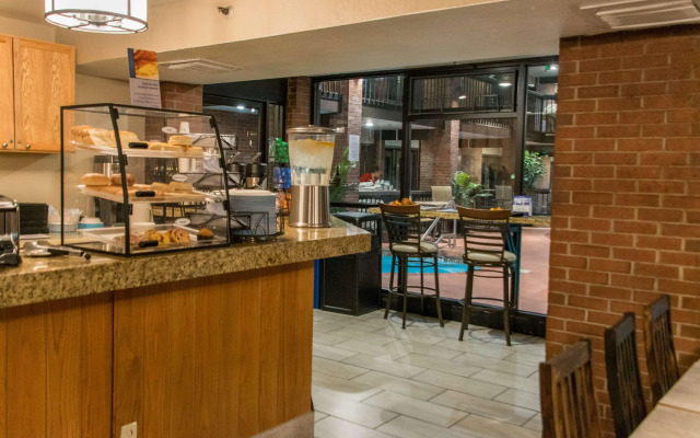 Best Western Plus Rio Grande Inn