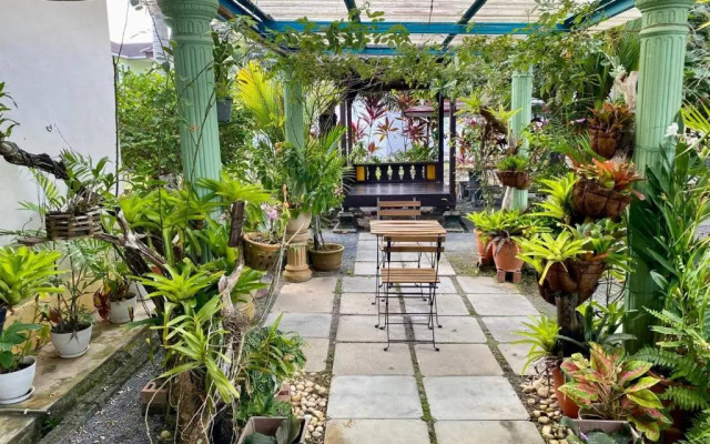 Nur Jannah Roomstay - Islam Only