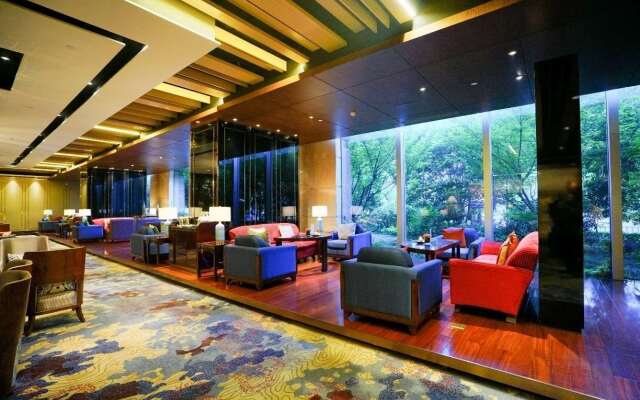 Wyndham Grand Plaza Royale Ningbo