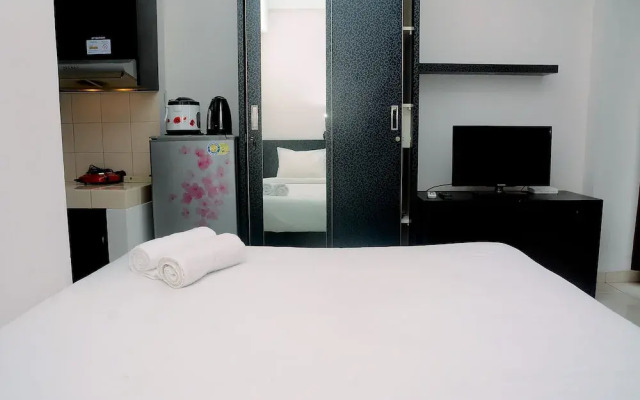 Good Homey and Simply Studio Margonda Residence 3 Apartment