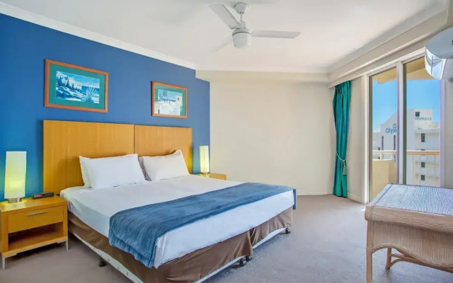 Soul Surfers Paradise 3 Bedroom Beach Apartment