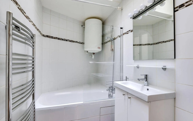 BP Apartments - Charming Louvre