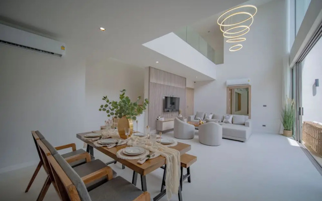 Zenithy 3BR Villa with Pool by NLA