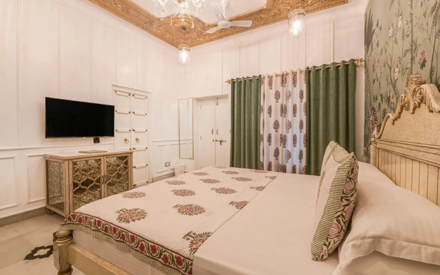 Jagat Niwas Palace – Guest Rooms – Udaipur
