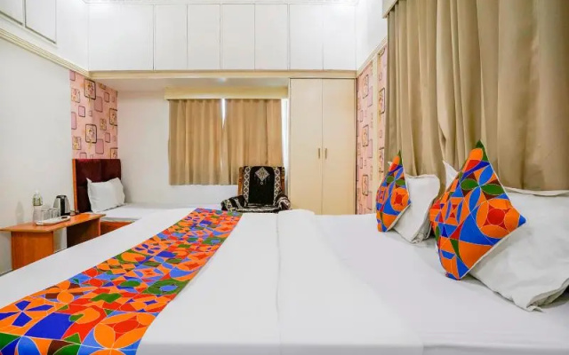 Hotel Rest And Peace