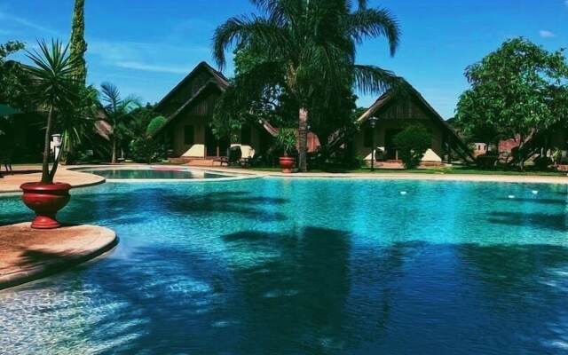 Sandy's Creations Resort