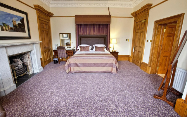 Grange Manor
