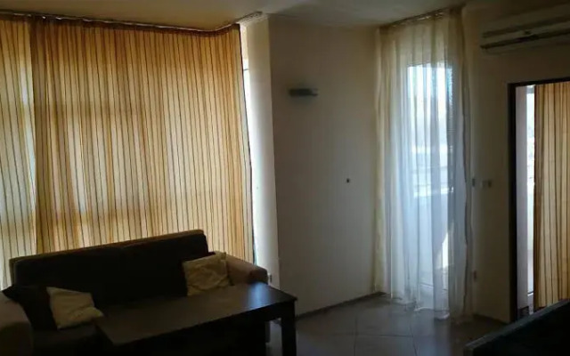 Apartment Debora