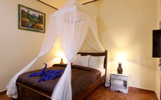 Ratna Guest House