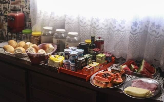 LIA Travel Inn