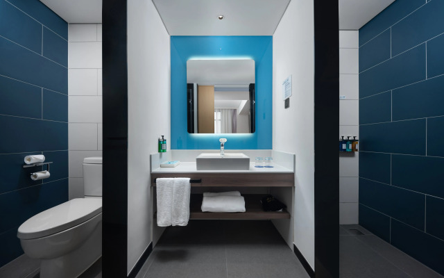 Holiday Inn Exp Jingdezhen Taoxichuan by