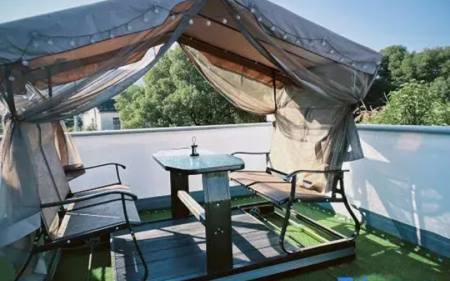 Suzhou Dongshan Xiaoyin Xianshe Homestay