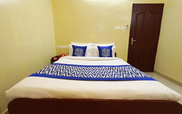 OYO 6725 Palm Inn