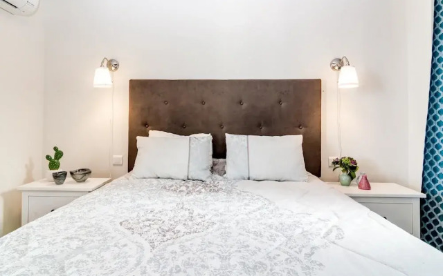 PDM-Apartment with fantastic views Estepona