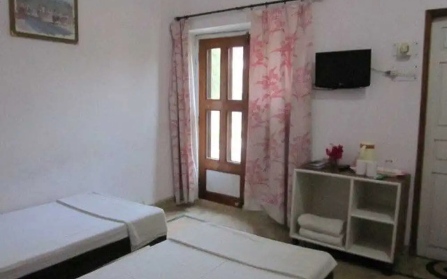 Hotel Surya