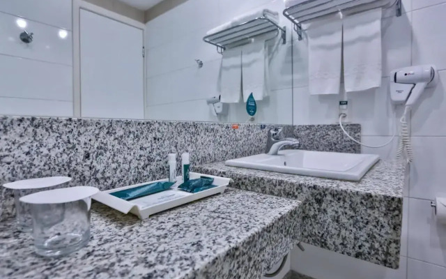 Flat com Varanda-Pampulha