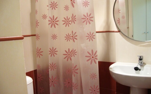 Apartamentos Alcala Blau 3000