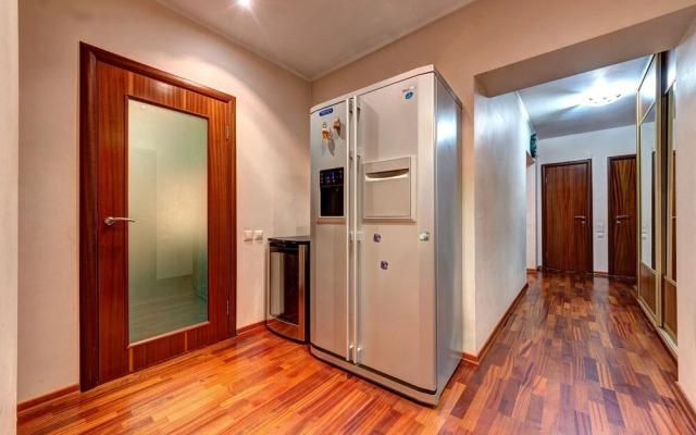 Apartment 3 rooms Tarasovskaya