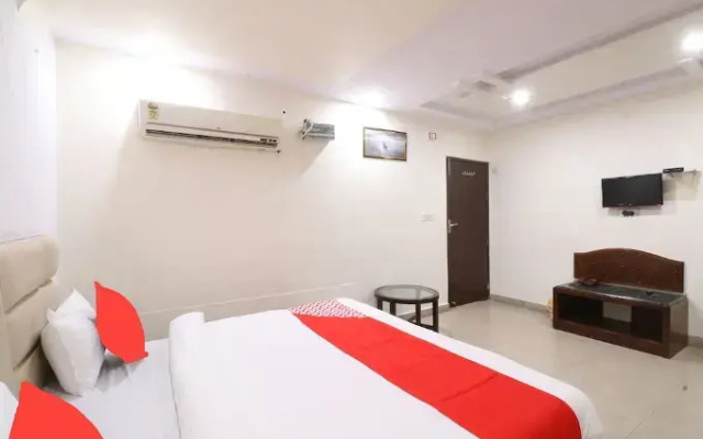 Oyo 40402 Hotel Kirandeep