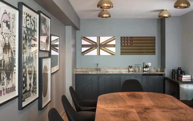 Sea Containers London