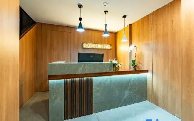 S·Esportshotel