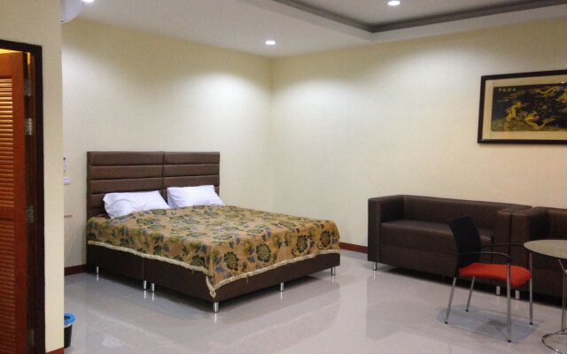 Friend's House Resort